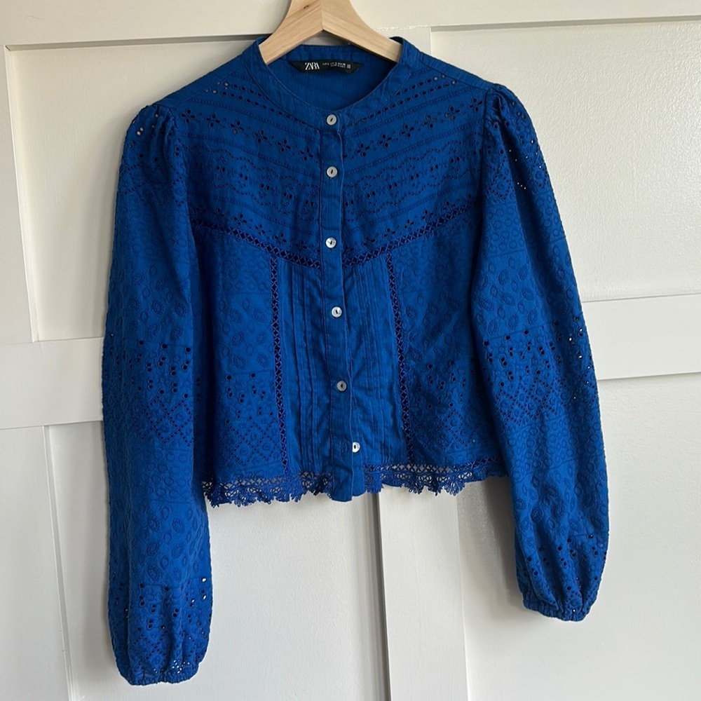 ZARA NWOT Crochet Knit Blue Blouse with Puff Long Sleeves